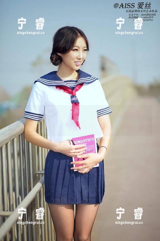 AISS爱丝(钻石版) - 水手服×陈雅漫：最新合集，自带海洋气息的俏皮