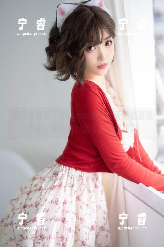 原图与写真，Bangni邦尼的天使造型是不是让你想问：怎么没有翅膀？