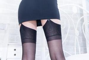 Beautyleg – Julia的美腿亮相，图片内容足够吸睛，下载前请慎重考虑。