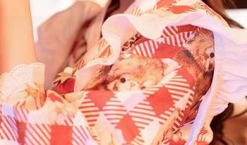Feilin嗲囡囡 – 双人作品上线，桃香子这次到底想让我看到什么？瞧那姿势，别有洞天！