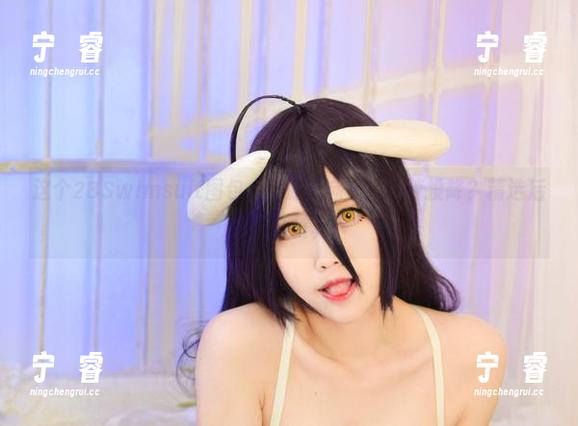 这个2BSwimsuit图包，你愿意向KaYa萱投降？精选后果自负。