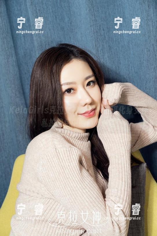 KelaGirls克拉女神-佳琪 KelaGirls克拉女神 - 看,佳琪化身女仆,私拍图包中的俏皮一瞬!