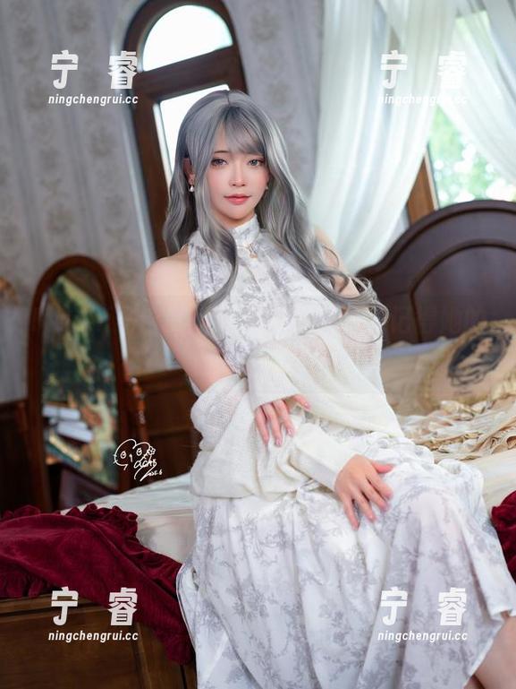 Machi马吉的豹纹写真集，谁还记得她的上一个作品？