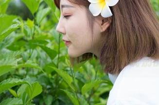 MiStar魅妍社 – 余心曼的最新图包，奶牛造型让人刮目相看，先不说别的…