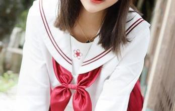 MyGirl美媛馆 – 最新Abby王乔恩的牛仔裤分享，我在想，被她的裤子美到了，该买啥颜色呢？