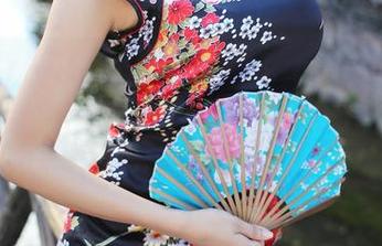 MyGirl美媛馆 – 王馨瑶yanni的旗袍写真果然名不虚传，让我觉得自己也想尝试一下这个华丽的路线！