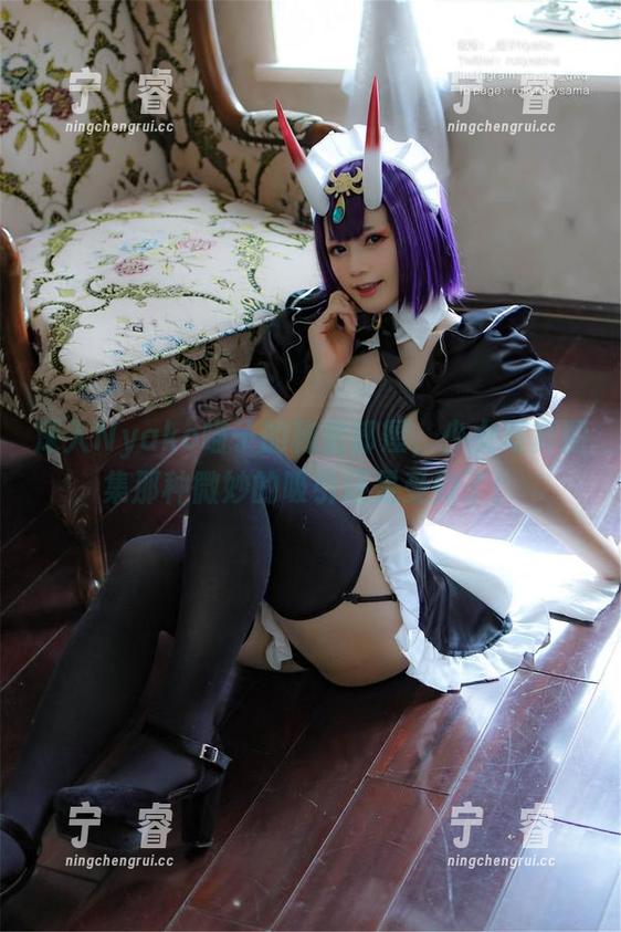 Nyako喵子 深入Nyako喵子的秘密部屋,少女写真图集那种微妙的吸引还是受到了!