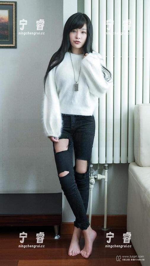 TuiGirl推女郎 - Yu佳妮的写真集：肉丝资源，谁能拒绝这样的一份诱惑呢？