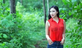 TuiGirl推女郎 – 何何夕的天台合集，快来拿壁纸吧，不能白嫖！？