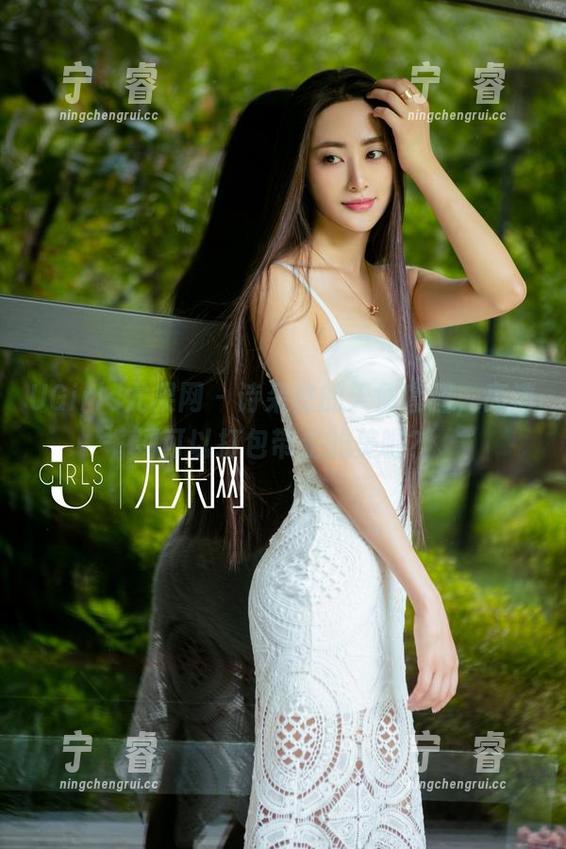 UGirls尤果网-诗朵雅 UGirls尤果网 - 诗朵雅的天使套图,高清到可以打包带走的美啦?