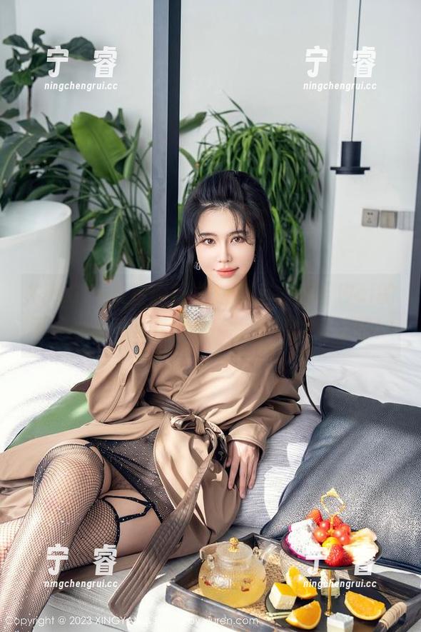 XINGYAN星颜社-李若汐ci XINGYAN星颜社 - 这教室,李若汐ci的无圣光表演,套图真能引导你的情绪啊!