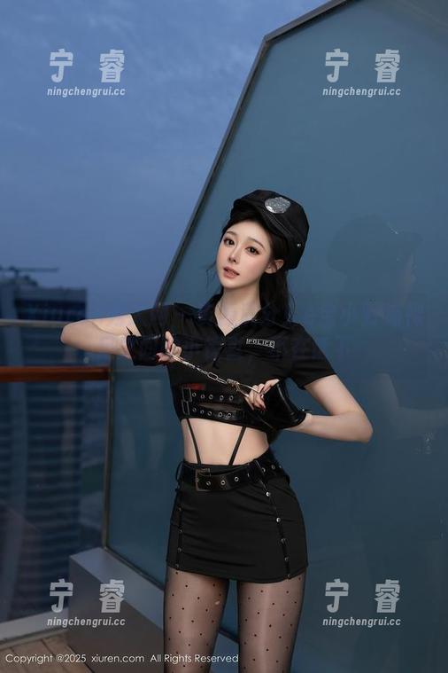 Xiuren秀人网-e宝小野猫 Xiuren秀人网 - 资源满分!e宝小野猫裸足之间的小惊喜,不在话下