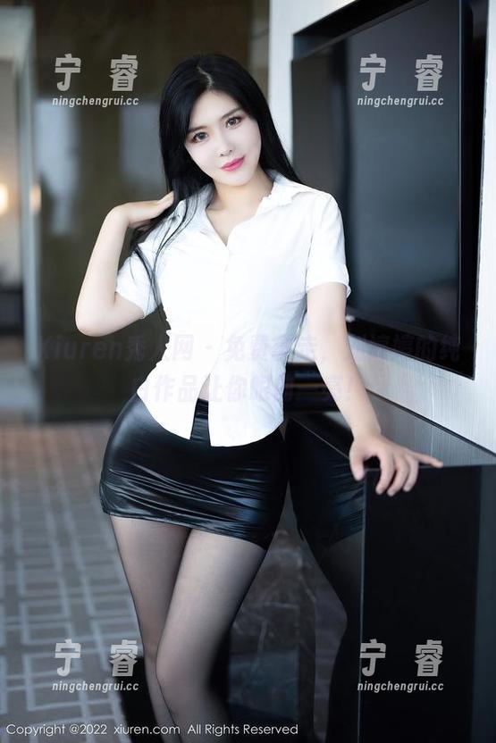 Xiuren秀人网 - 免费拿走，刘婷婷的纯白作品让你眼前一亮！