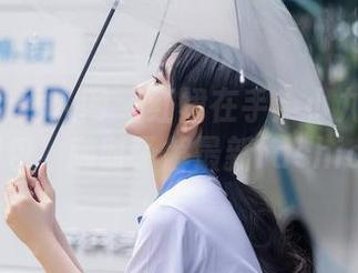 Xiuren秀人网 – 红裙在手：小九月的高清图包，随时了解最新fashion！
