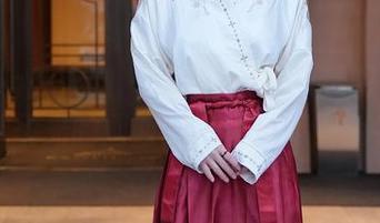 Xiuren秀人网 – 晚苏susu的透明时刻：无圣光的画面怎么也撩不到我？