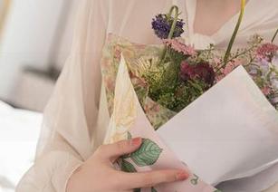 Xiuren秀人网 – 沈蜜桃miko隐秘私拍：体操服的魅力让我也想跳两下
