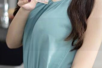 YouMi尤蜜荟 – 原图大公开！Carol周妍希的礼服私拍，这不就是梦中情服嘛？