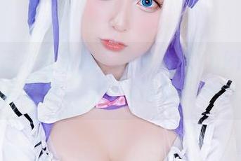 嫌弃自己不会做饭？快来下载Yuki亭的厨娘写真集，寻找灵感的好地方！