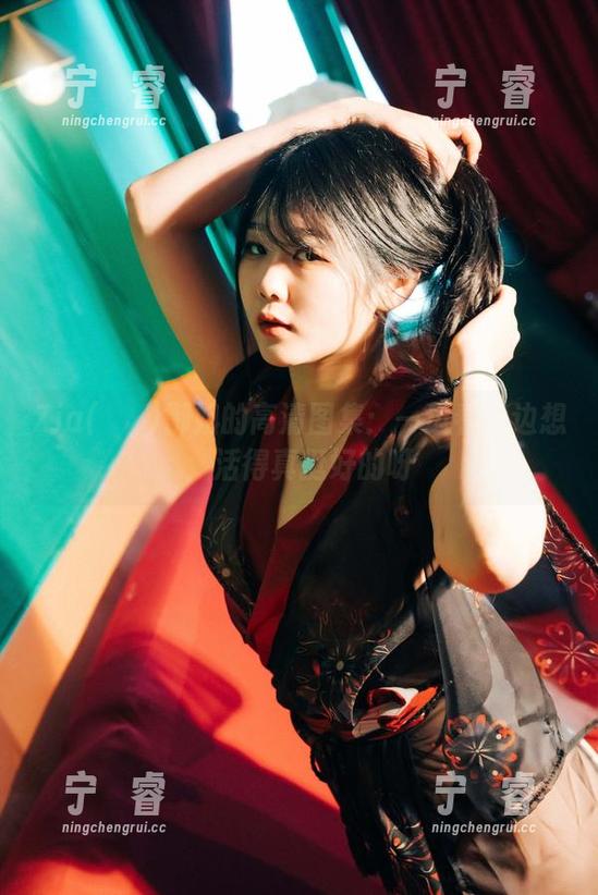 Zia(지아)御姐的高清图集：一边看一边想，活得真挺好的呀
