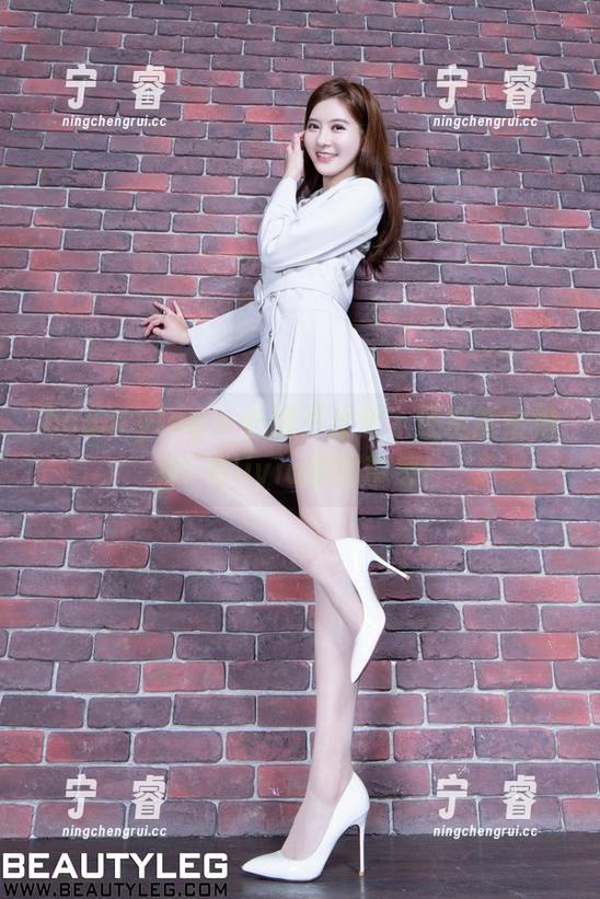 beautyleg - 长腿不止长，还挺能给福利！Olivia原图带感！