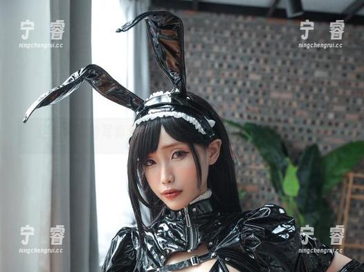 这组尤尔哈写真集，证明eliza喵喵的资源没谁能敌