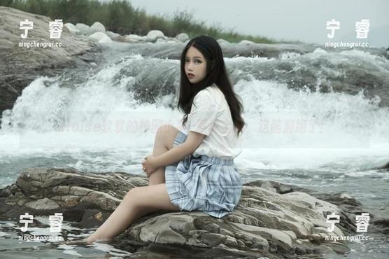 eloise软软的校园小事–写真全集，这脑洞绝了！