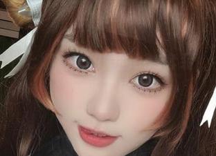 记得那年七七娜娜子和她的cos套装，今天又更新了！