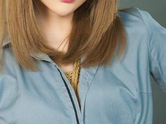 丽柜 – AMY的图库闪闪发光，少女的任性像被风吹走的秋叶