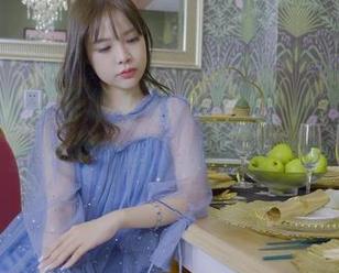 丽柜 – 私房图集不藏私，双生花与婷婷的丝柔交响曲，听说很美哦