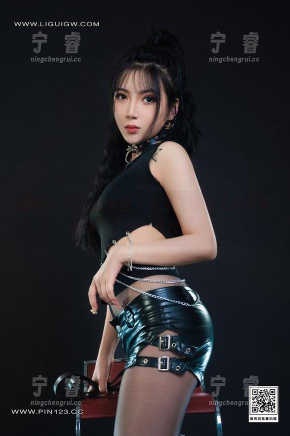 丽柜 - 职业装全套：小戈告诉你工作也能很撩，下载一定得试试！