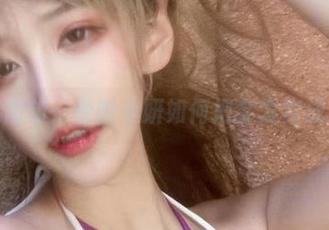 精选时刻：看啾小妍如何把金发变成魔法