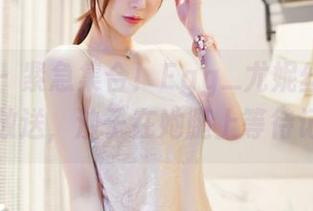 嗲囡囡 – 紧急集合！Egg_尤妮丝海边原图大放送，沙子在她腿上等待记录！