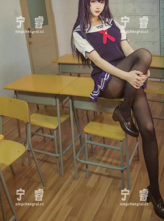 在下萝莉控ii的女孩作品，哪怕只是你打开的时候发现没水了，也别憋出声！