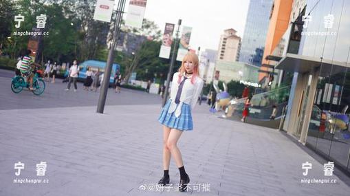 作品竟让我想起过往，妍子坚不可摧这吉他妹妹果真有种不一样的气质