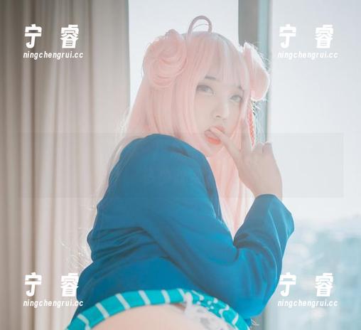 校服+宋哈娜(송하나)=最新图集，你说，又能有多少改变？
