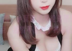 就是那一瞬，小酥酱的旗袍是原图里的唯一亮点，我能不能借个衣服试试？