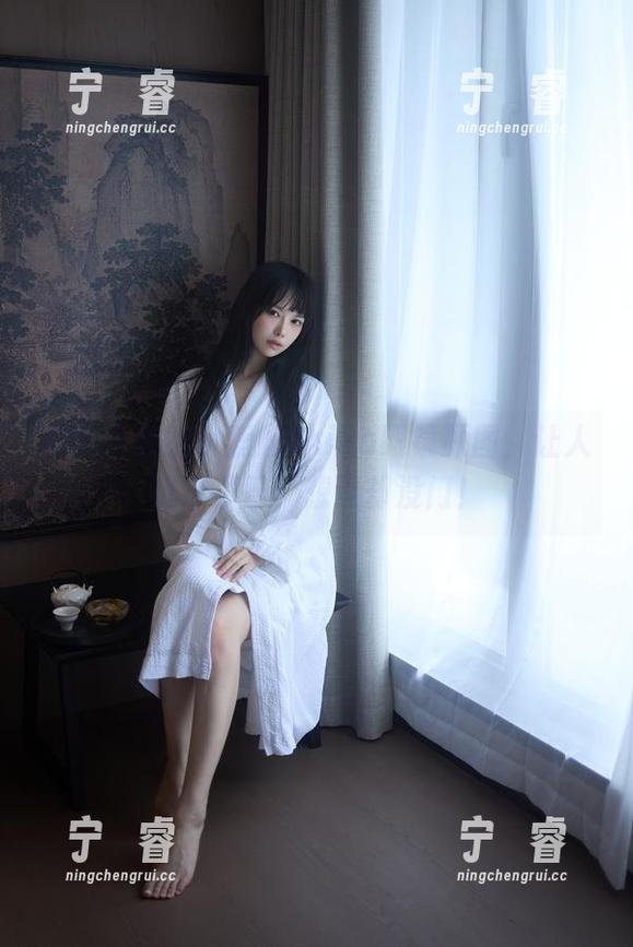小鹿鹿shika 引人入胜的小鹿鹿shika眼镜原图,让人沉迷不已,想退却没门!