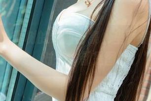 尤果网 – 青树的学姐合集，里面满满都是…哦，对了，都是图片！