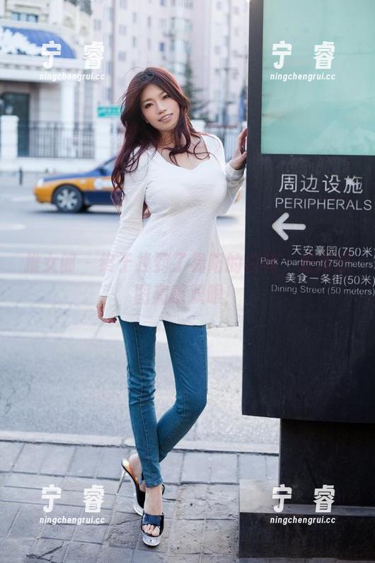 推女郎 - 终于找到了易阳的白裙，最新原图亮瞎双眼！