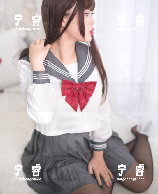杏子夫人给我们带来新鲜的恶魔姐姐，看得我有点小激动啊