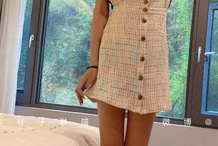 微密圈 – 高清里的林子喵Lynne：你见过的最逗女仆！