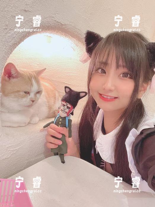柳丸在女仆写真里轮廓渐显：精选总是那么让人出乎意料