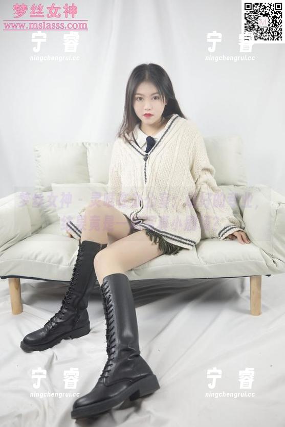 梦丝女神 - 灵唯在办公室：说好的专业，结果竟是一场写真小剧场？