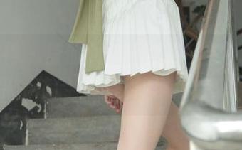 梦丝女神 – 莹仙女最新礼服合集，更新了哦，仿佛她刚从仙境走出来！