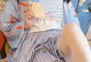 森萝财团 – 可爱的裸足，居然有这么多图片你没见过的小奶糕Milky风