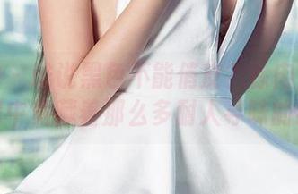 爱尤物 – 谁说黑色不能俏皮？徐肉肉的全套图包中竟藏着那么多耐人寻味的细节！