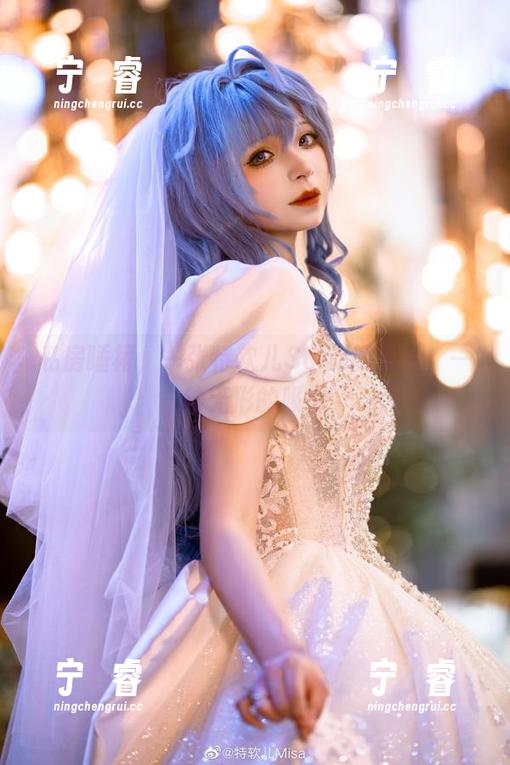 特软儿Sona 私房睡裙,一张特软儿Sona的图片,一种无形的吸引
