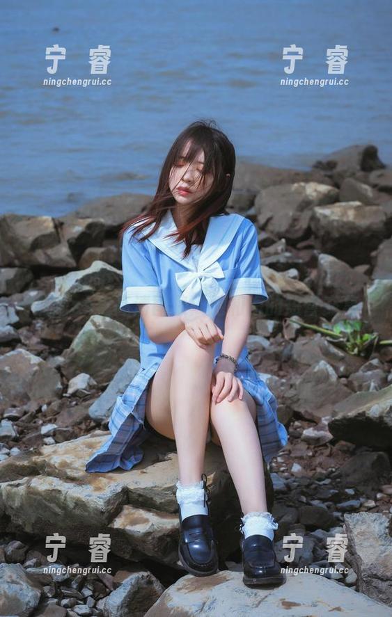 疯猫ss与高清图集：她和海的短暂交集