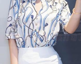秀人网 – 看Zoe柚柚体操服新图集，毫无防备地被她的运动气质打动了…