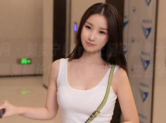 秀人网 – 刘奕宁Lynn长腿写真集大公开：原来腿长也可以是一种人生哲学？